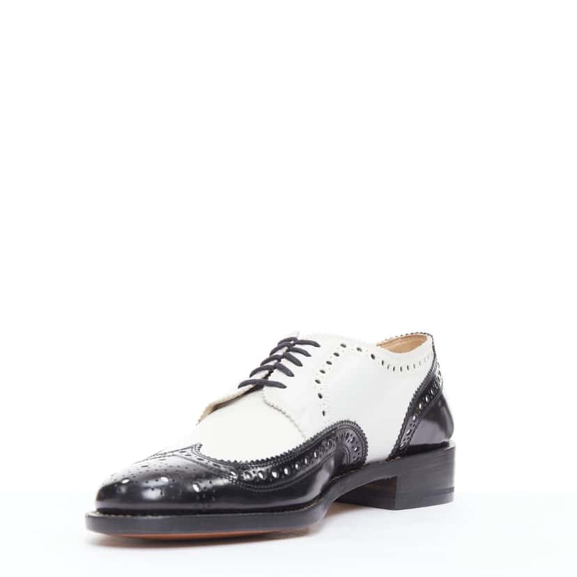 Robert Clergerie Bicolor Derby Brogue Black Leather Very good condition - Model View