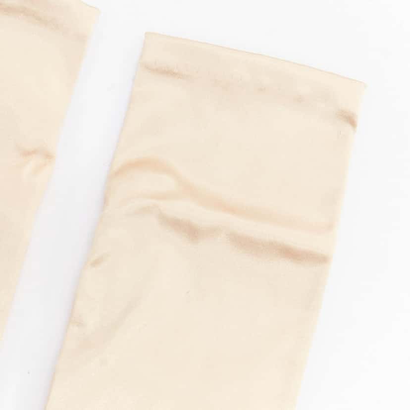 Giorgio Armani Long Satin Gloves Gold Silk Very good condition - Model View