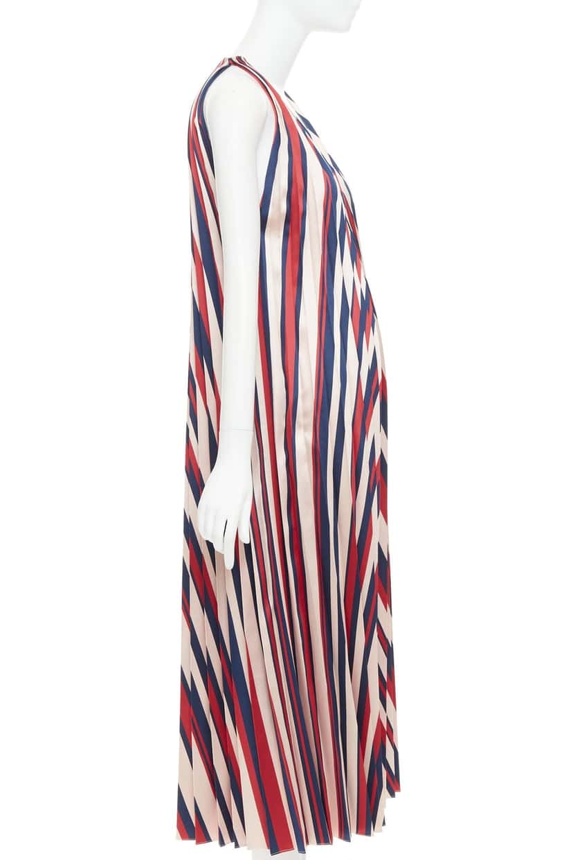 Tome Product Beige Polyester Very good condition - Model View