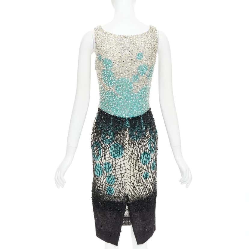 Carolina Herrera Product Ecru Silk Good condition - Box View