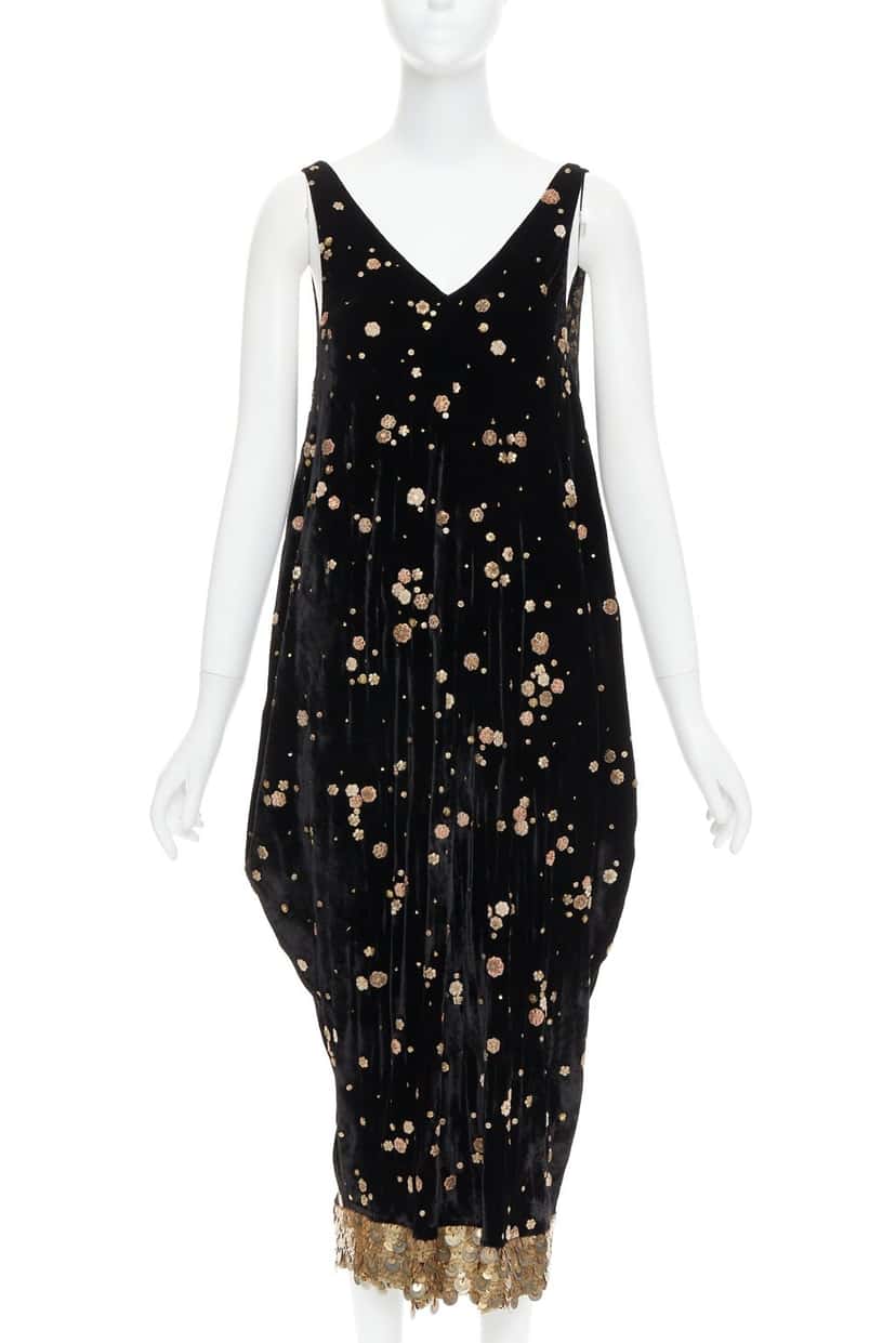 Sabyasachi Product Black Velvet Very good condition - Front View