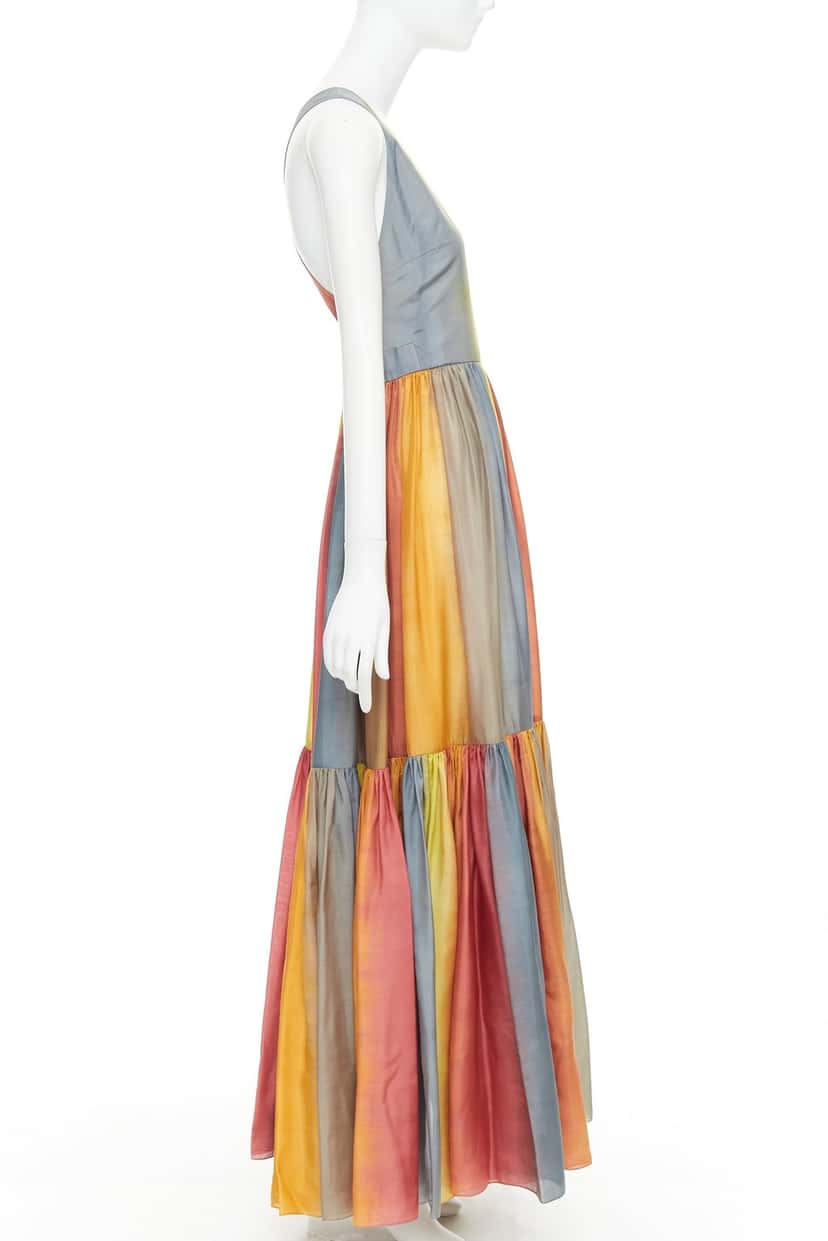 Dior Product MultiColor Silk Very good condition - Model View