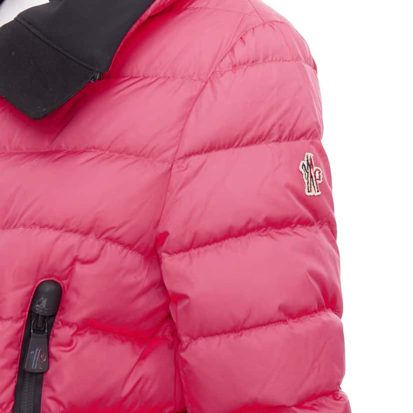 Moncler Product Pink Polyamide Very good condition - Back View