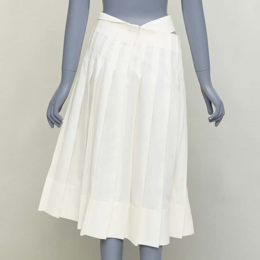 Jacquemus Product Ecru Linen Very good condition - Box View