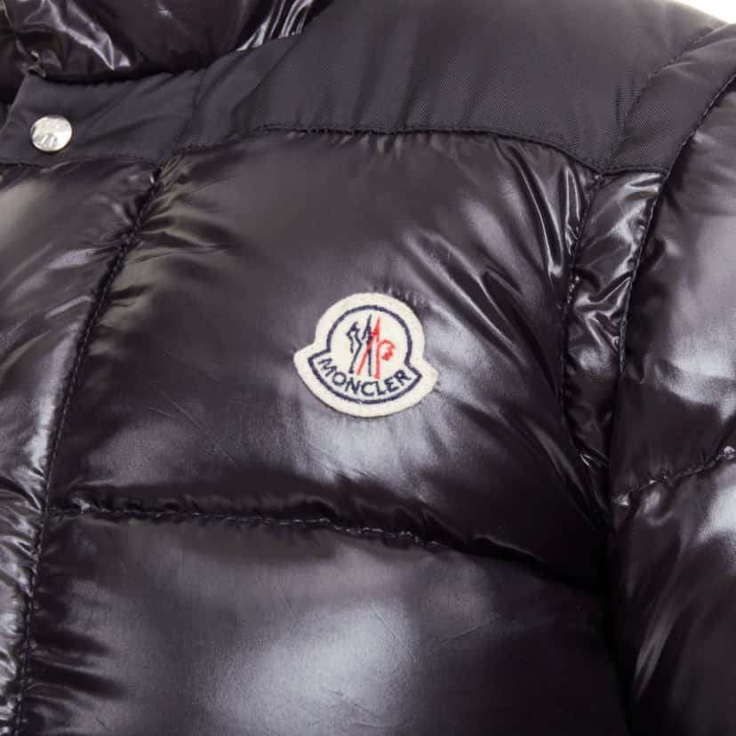 Moncler Product Black Polyamide Good condition - Back View