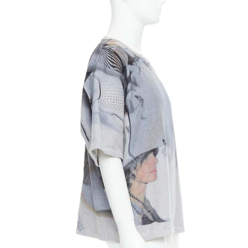 BLESS Graphic Print Pullover Grey Cotton Good condition - Model View