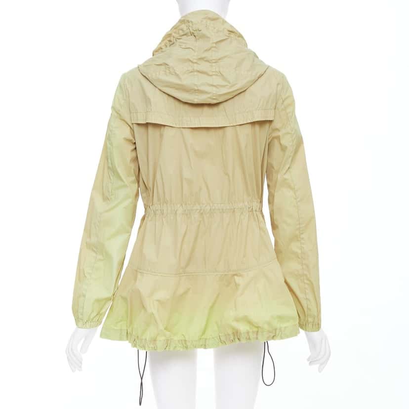 Moncler Product Brown Fair condition - Box View