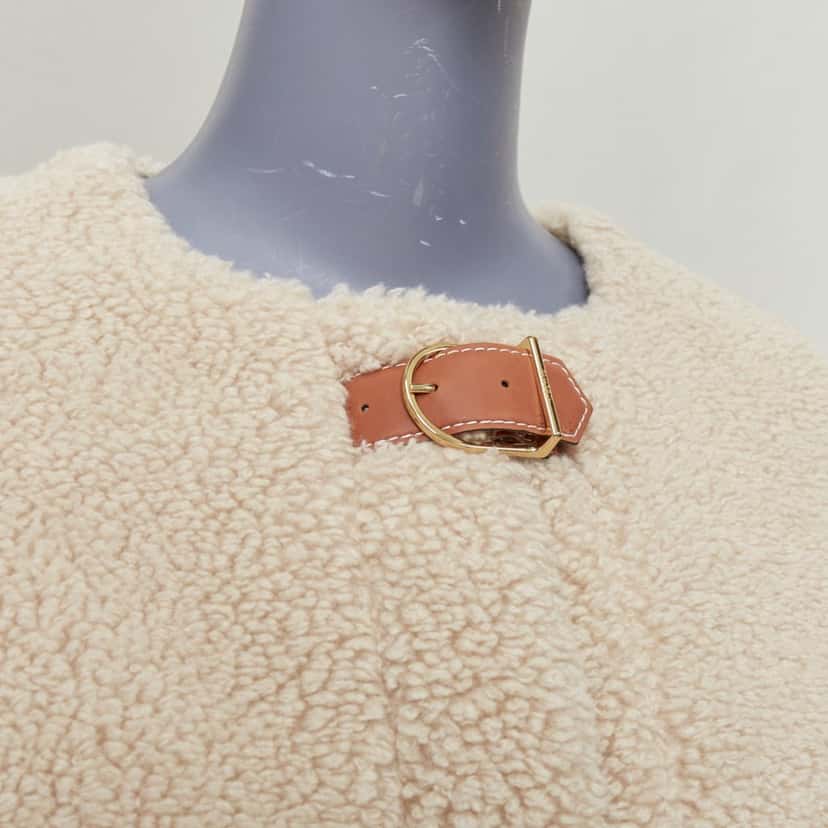 Celine Product Ecru Cashmere Never worn, with tag - Back View