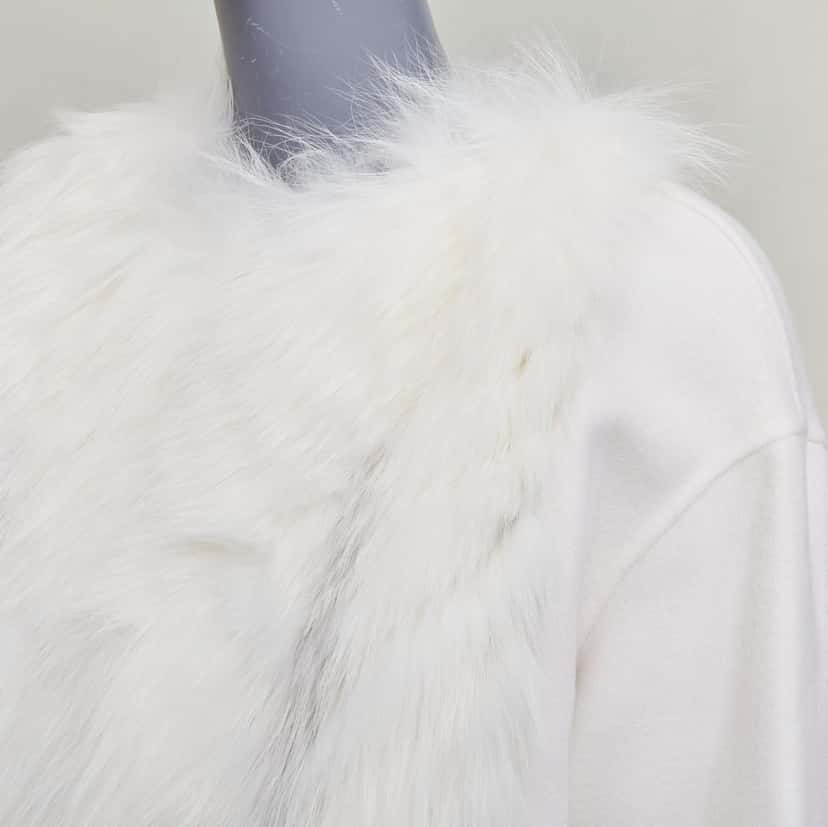 Fendi Product Ecru Cashmere Very good condition - Back View