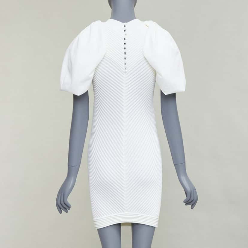 Chanel Product Ecru Cotton Very good condition - Box View