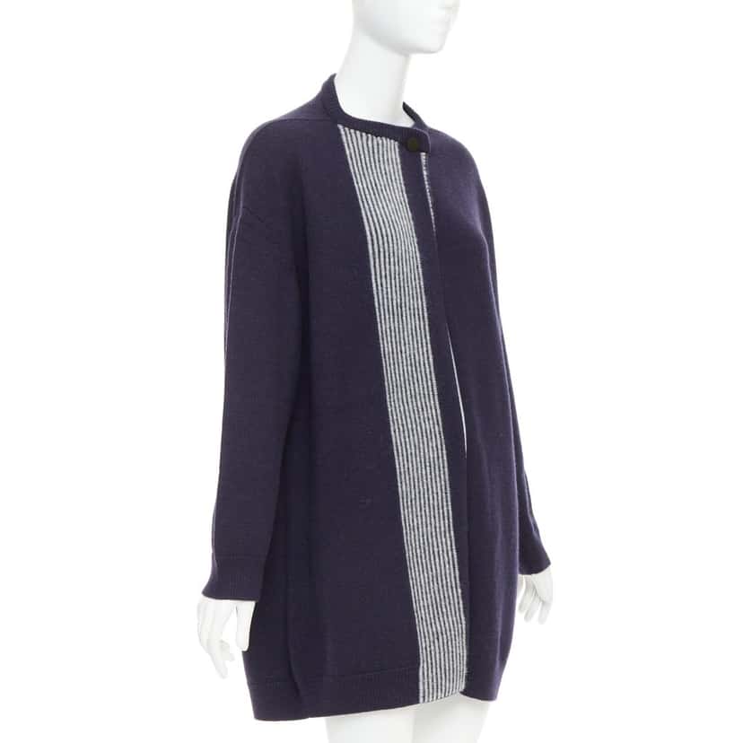 Hermes Product Navy Wool Very good condition - Model View