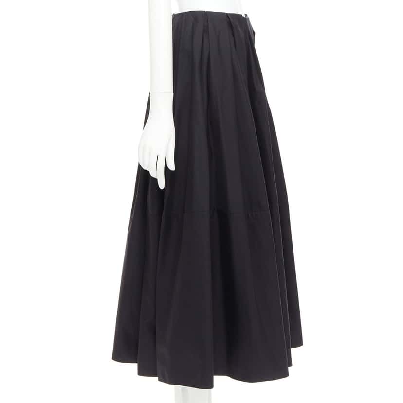 Khaite Product Black Cotton Very good condition - Model View