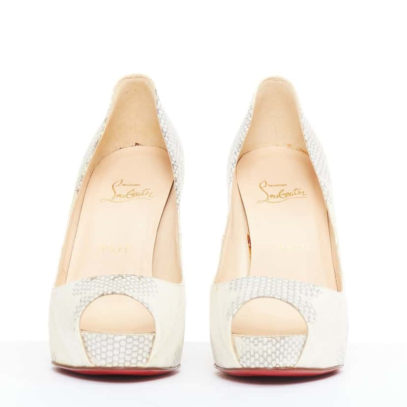 Christian Louboutin Product Ecru Leather Fair condition - Inside View