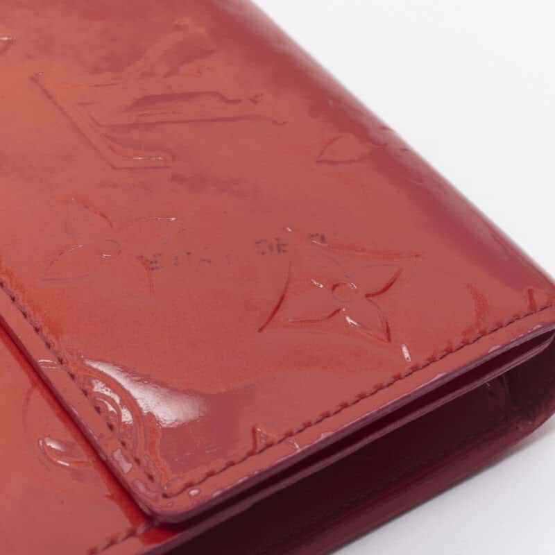 Louis Vuitton Vernis Long Wallet Red Good condition - Box View