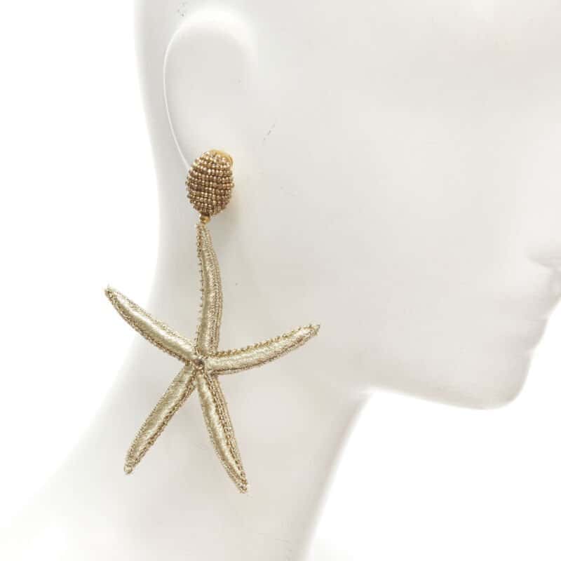Oscar de la Renta Black Starfish Earrings Gold Never worn - Back View