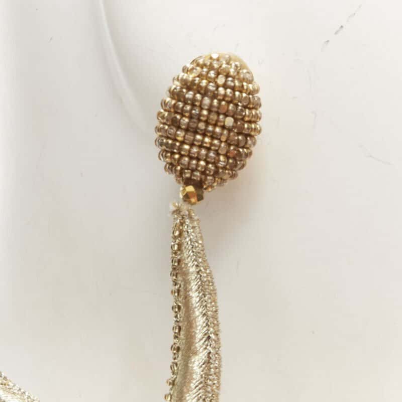 Oscar de la Renta Black Starfish Earrings Gold Never worn - Box View