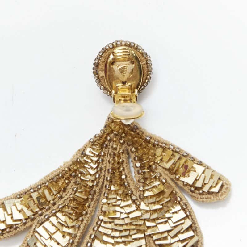 Oscar de la Renta sequin leaf earring Gold Never worn - Box View