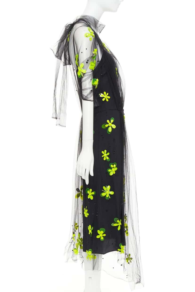 Prada Product Black Never worn, with tag - Model View