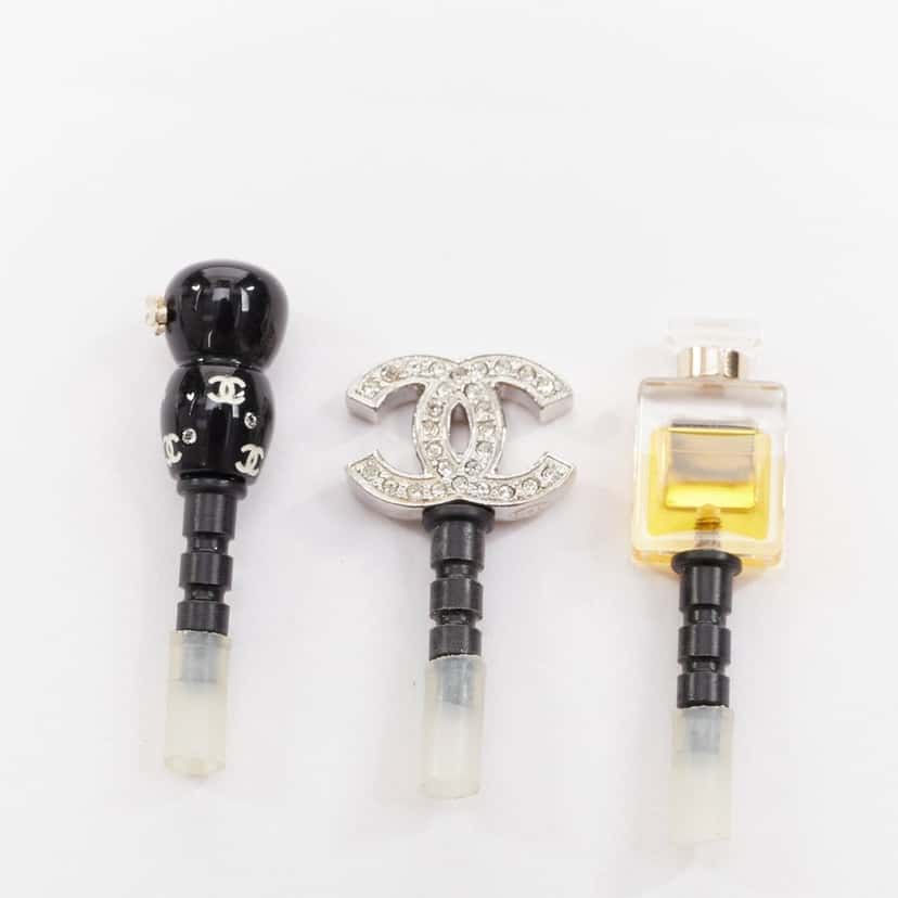 Chanel Product Black Plastic Very good condition - Box View