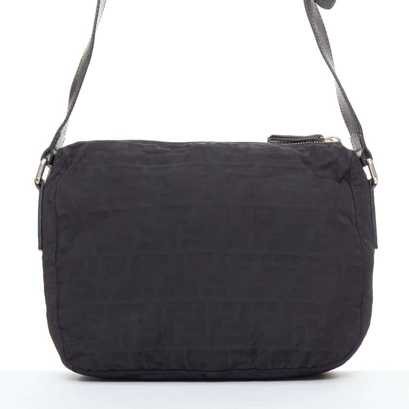 Fendi Product Black Very good condition - Box View