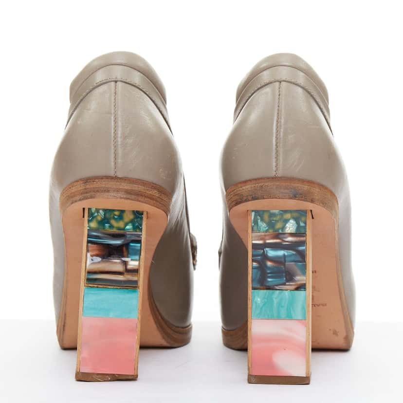 Balenciaga Product Khaki Leather Fair condition - Box View