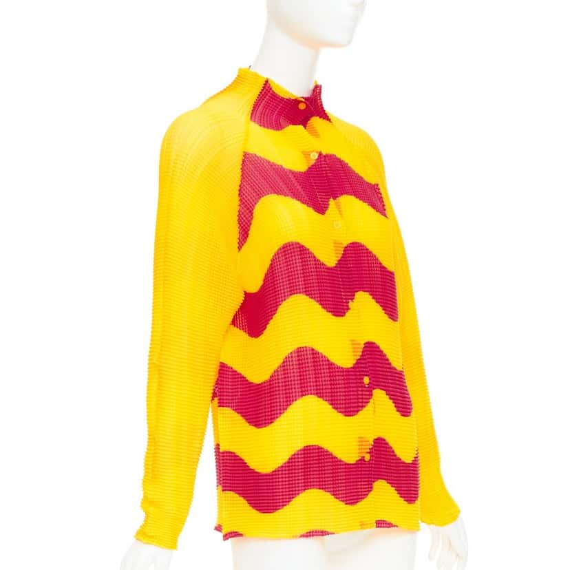 Issey Miyake Top Yellow Polyester Very good condition - Inside View