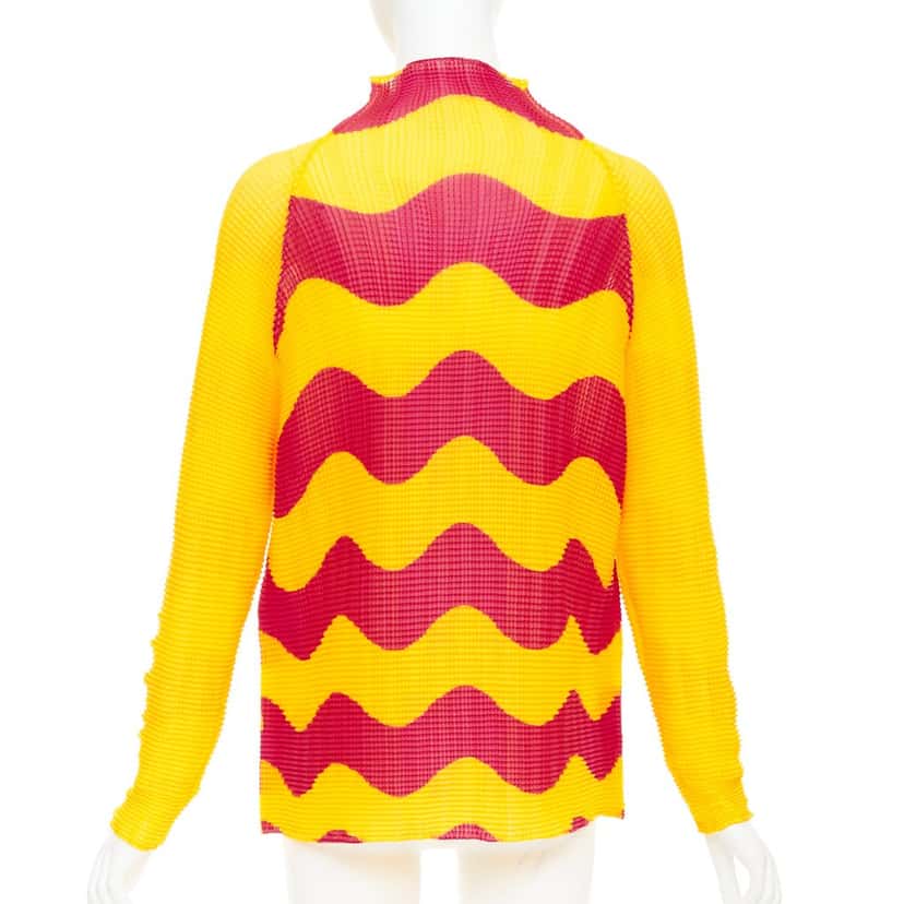 Issey Miyake Top Yellow Polyester Very good condition - Box View