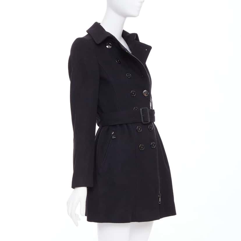 Burberry Coat Black Wool Very good condition - Model View
