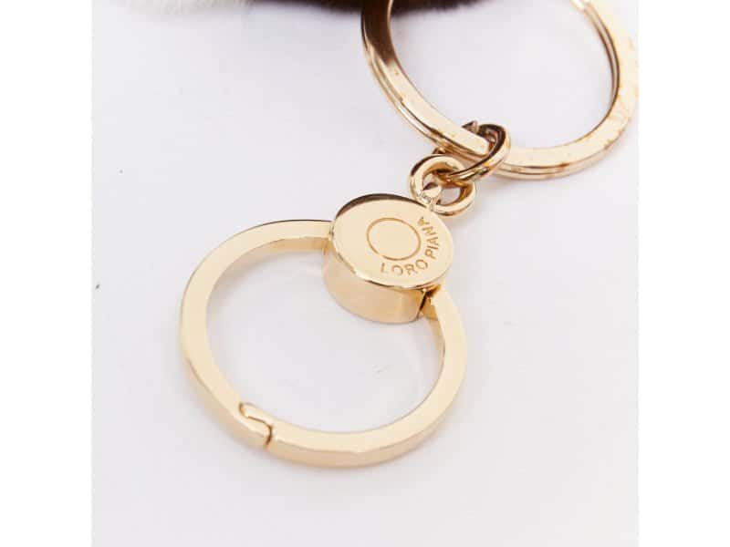 Loro Piana Product Brown Fur Very good condition - Box View