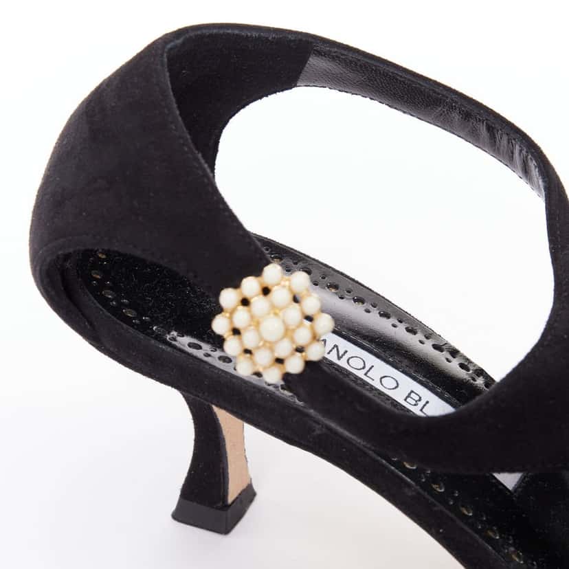 Manolo Blahnik Shufta 50 Black Suede Good condition - Back View