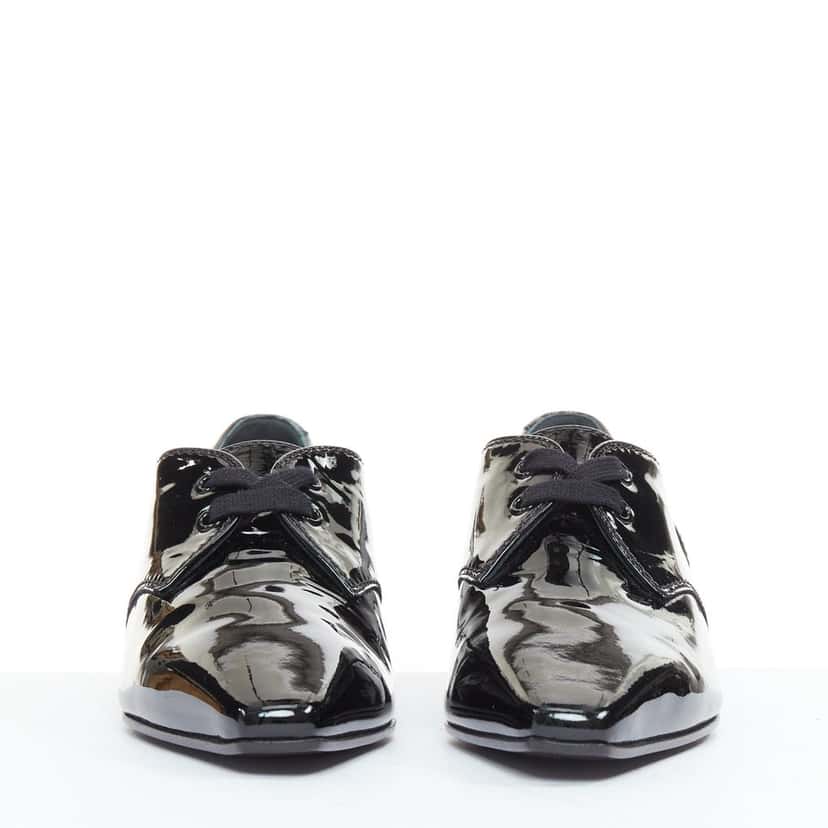 Chanel Lace up Black Leather Good condition - Model View