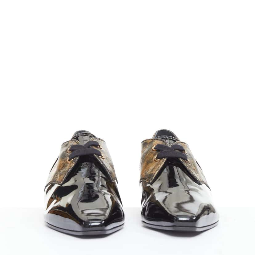 Chanel Lace up Black Leather Very good condition - Inside View