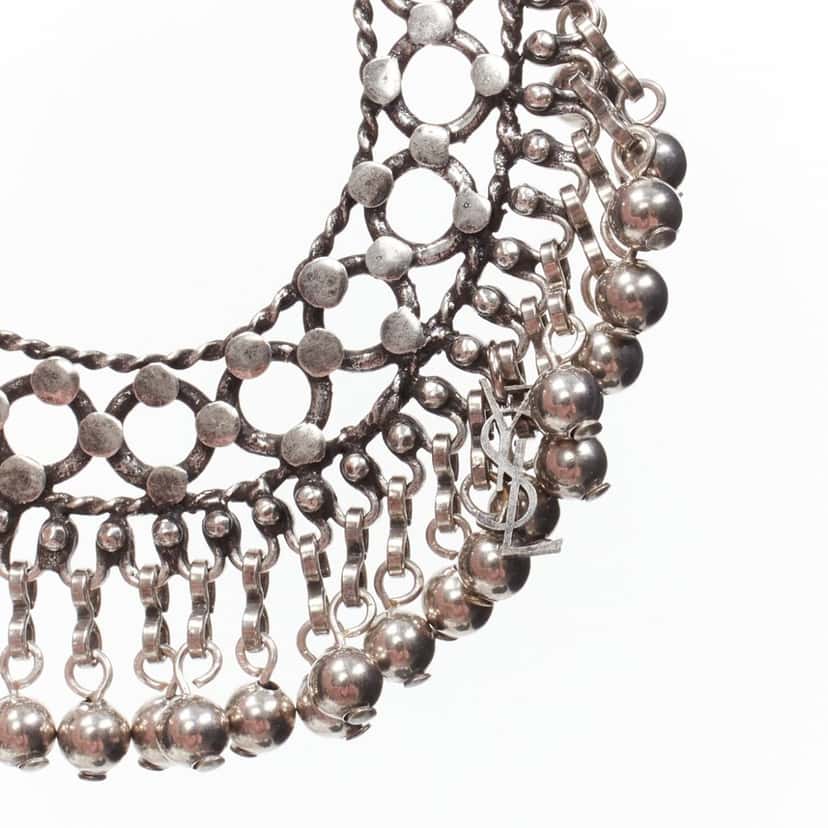 Saint Laurent Marrakech Folk earrings Silver Metal Never worn - Model View