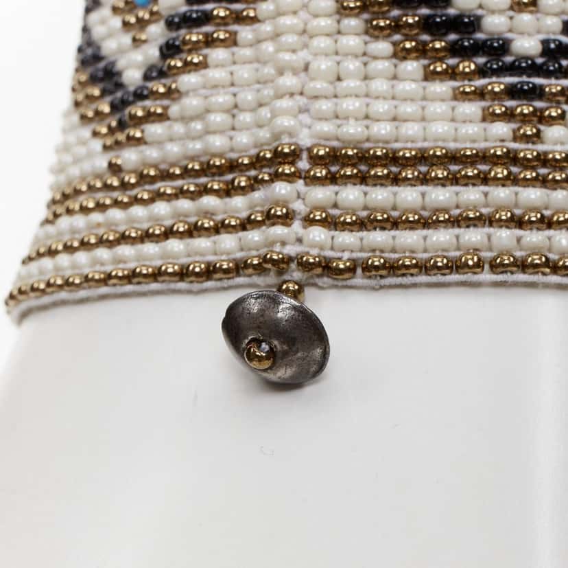 Saint Laurent Product Ecru Plastic Never worn - Model View