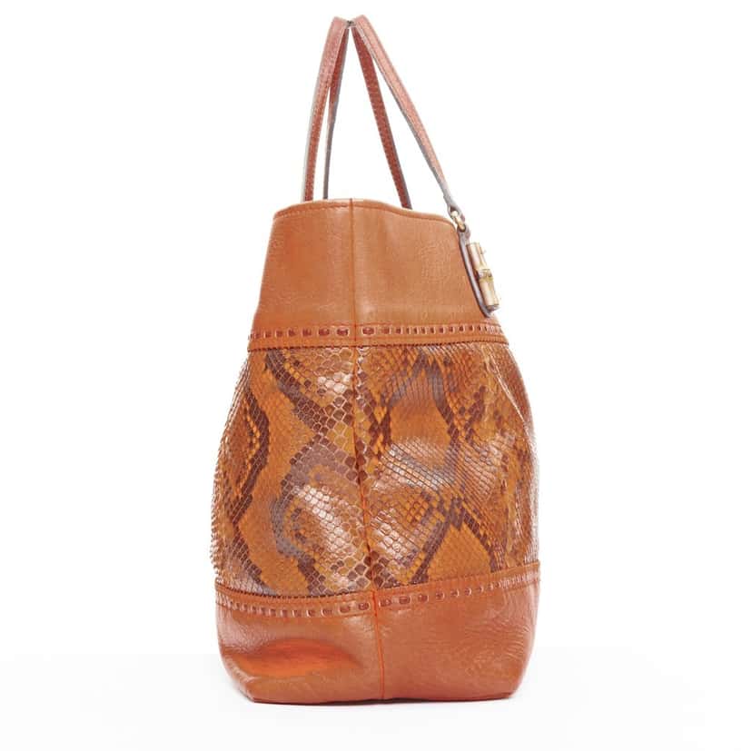 Gucci Laidback Crafty Orange Leather Fair condition - Model View