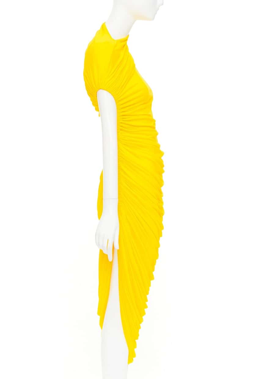 Ferragamo P00846660 Yellow Viscose Never worn, with tag - Model View