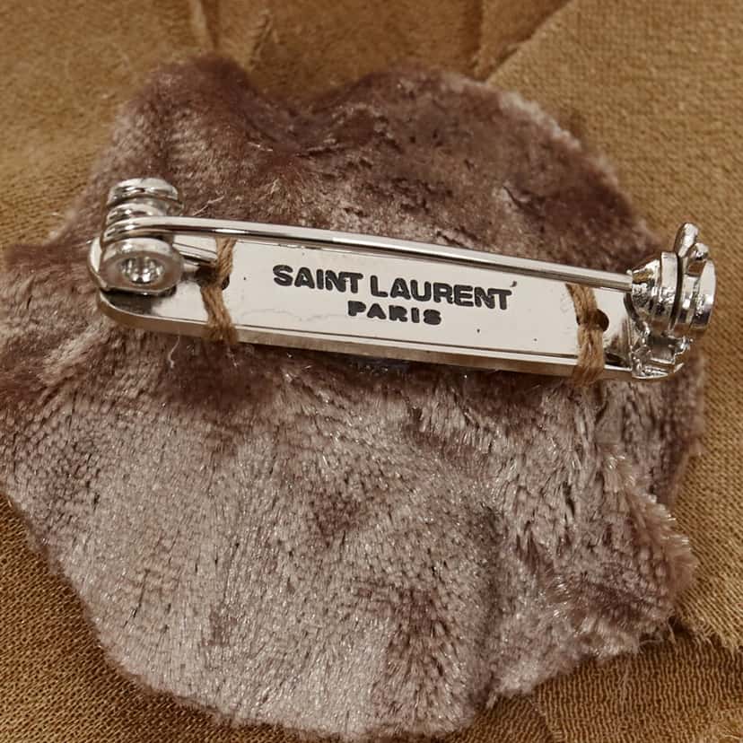 Saint Laurent Pins & brooche Gold Never worn - Box View