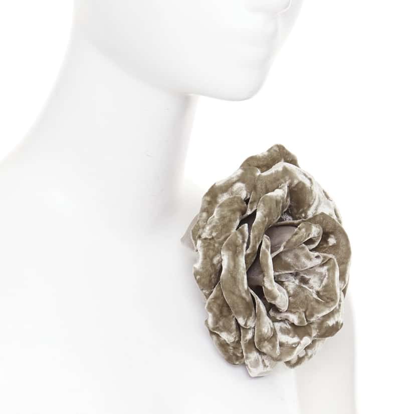 Saint Laurent Pins & brooche Grey Never worn - Back View