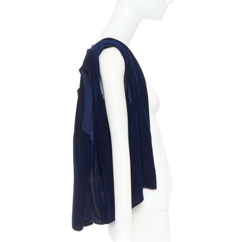 Comme Des Garcons Black Top Black Very good condition - Model View