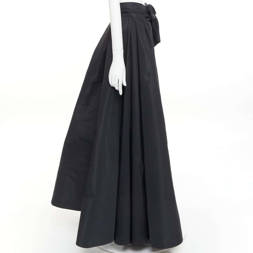Alexandre Vauthier Skirt Black Silk Very good condition - Model View