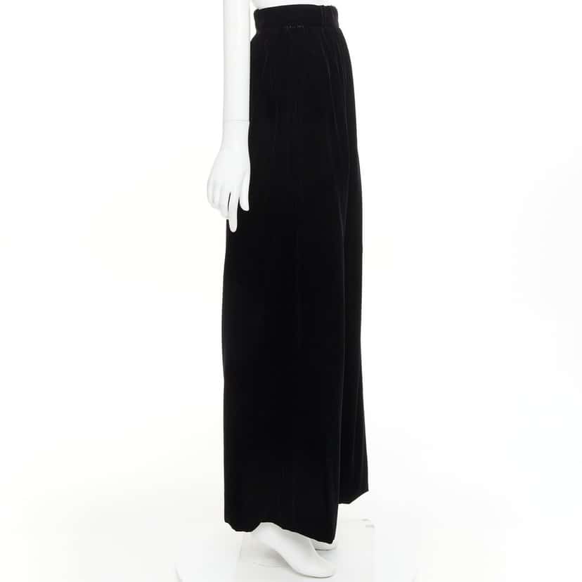 Alexandre Vauthier Skirt Black Velvet Very good condition - Model View
