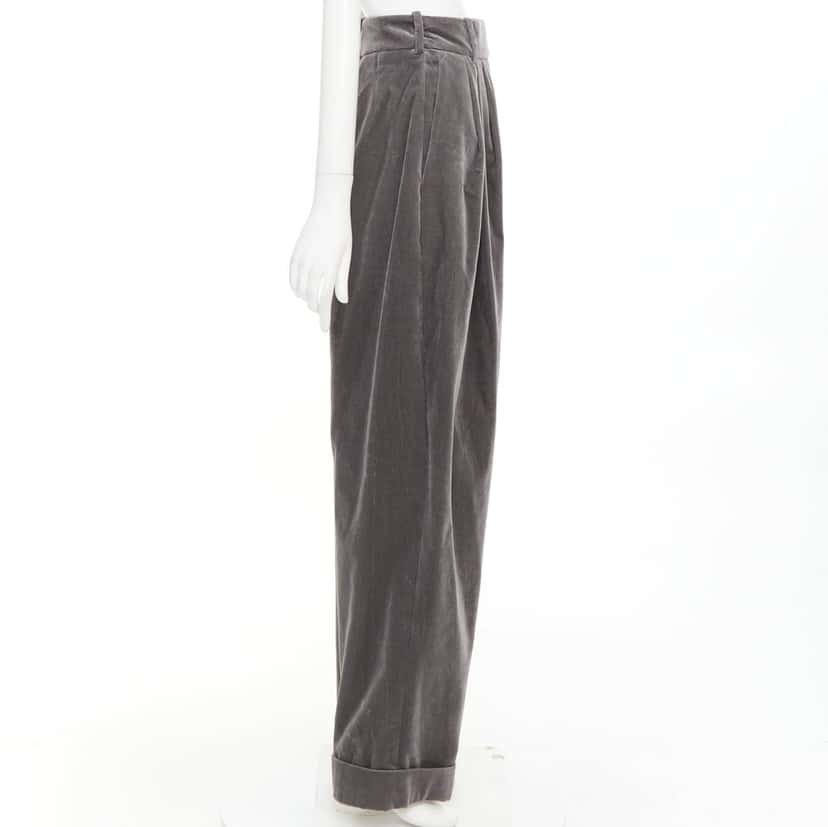 Alexandre Vauthier Product Grey Velvet Very good condition - Model View