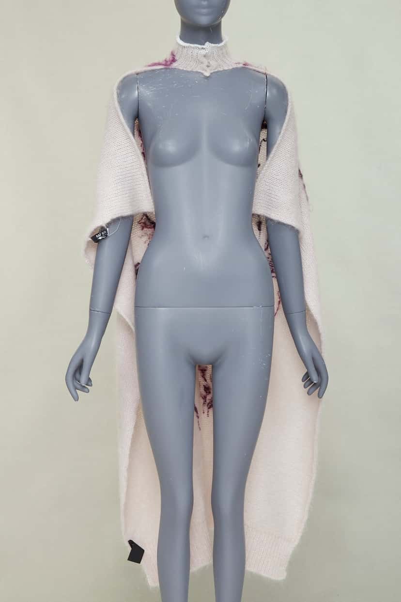 Raf Simons Hand Embroidered Painting Cape Pink Wool Never worn, with tag - Inside View