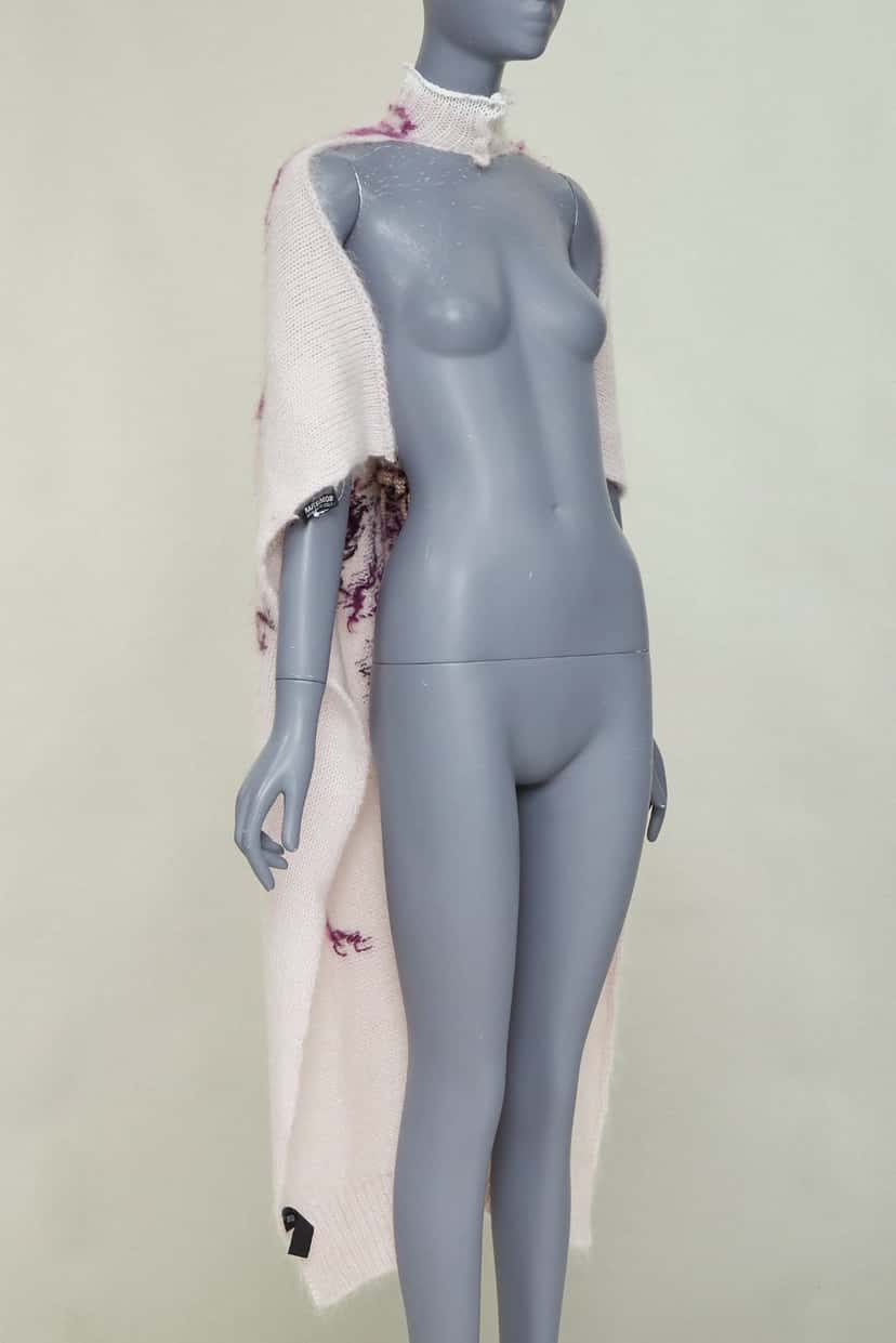 Raf Simons Hand Embroidered Painting Cape Pink Wool Never worn, with tag - Model View