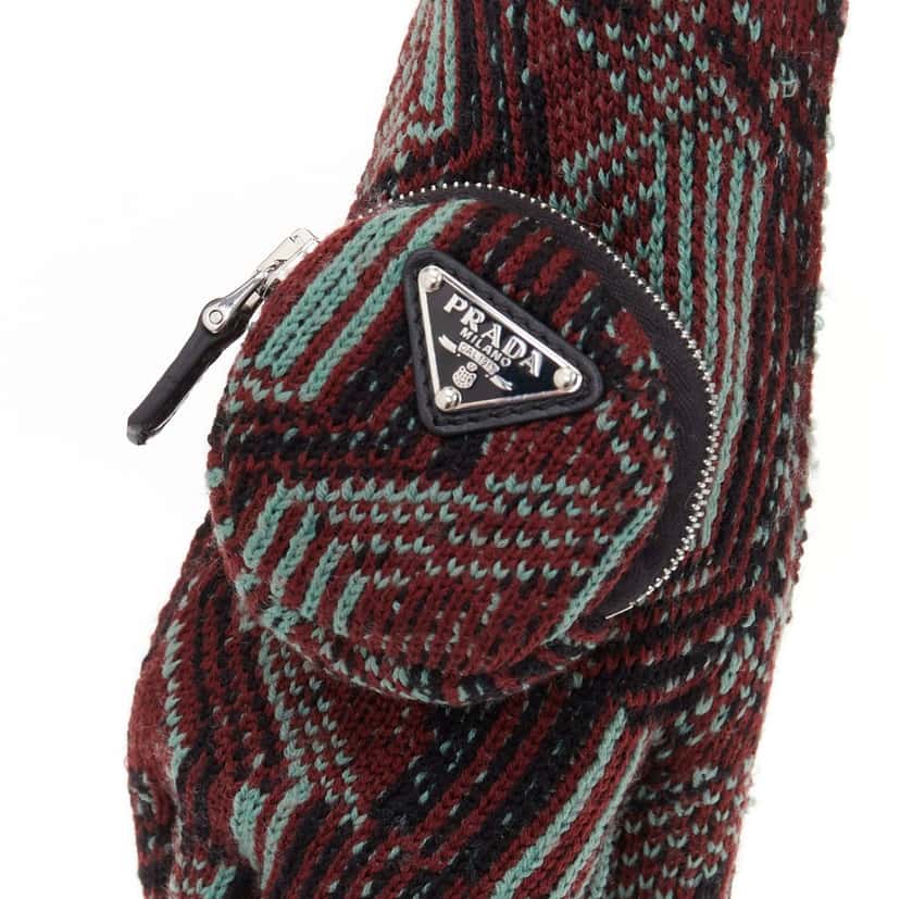 Prada Glove Burgundy Wool Never worn, with tag - Back View