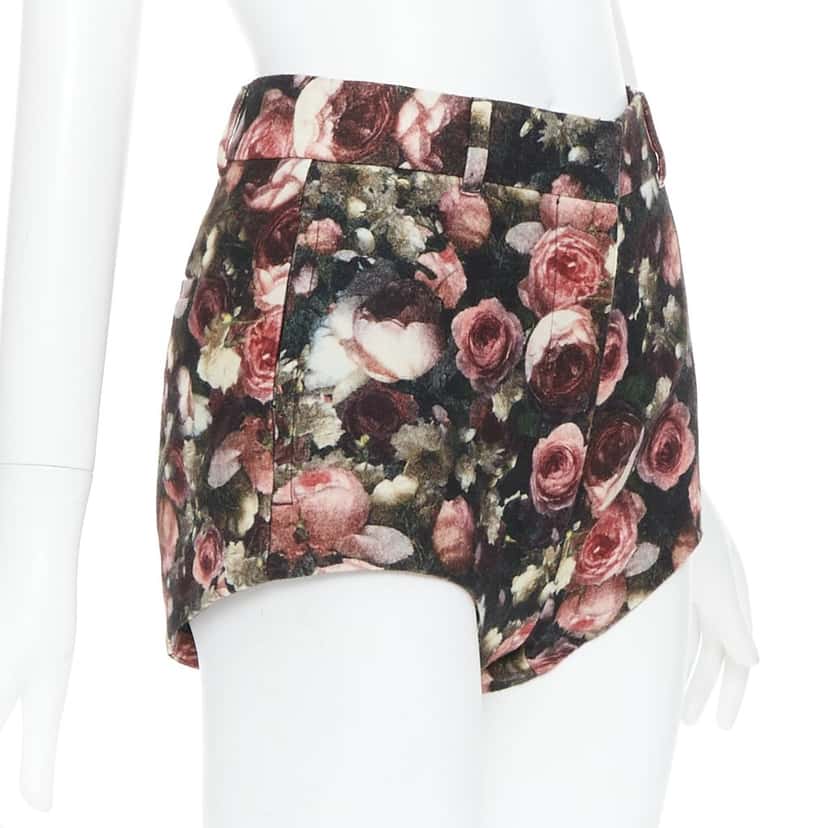 Givenchy Rose Floral Shorts Black Wool Very good condition - Inside View