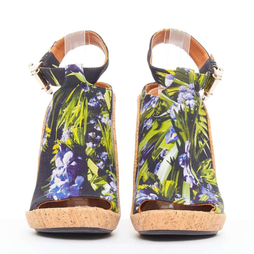 Givenchy Heels Purple Good condition - Inside View