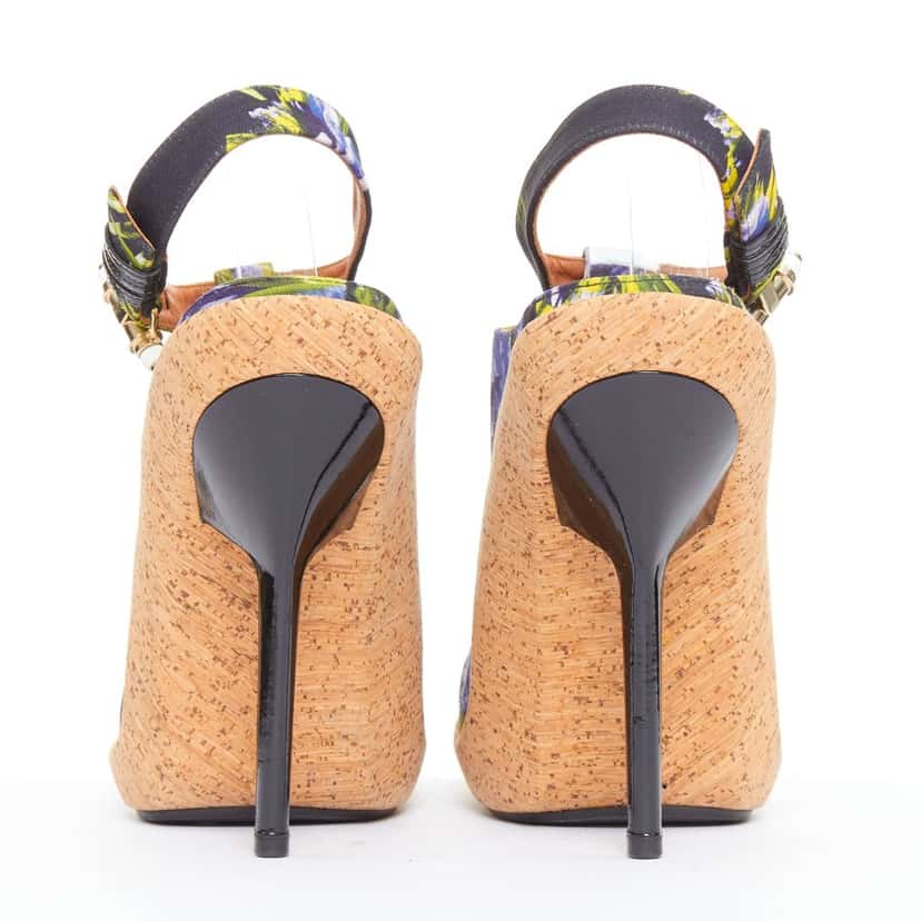 Givenchy Heels Purple Good condition - Box View