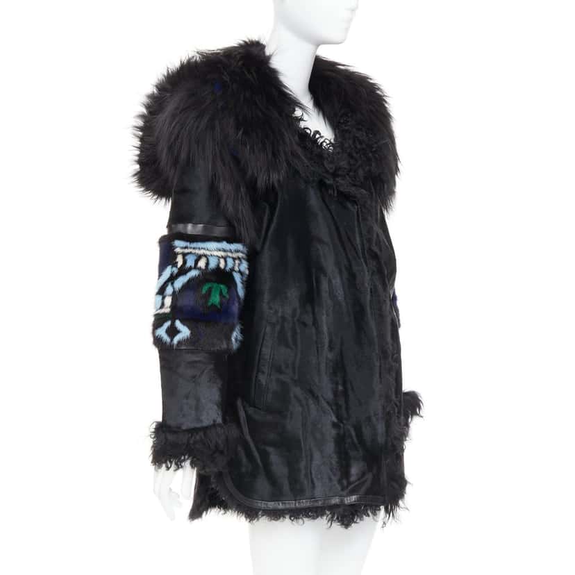 Emilio Pucci Coat Black Fur Very good condition - Front View