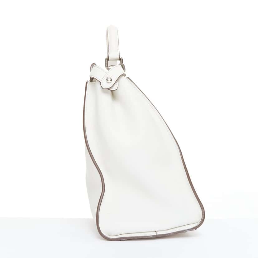 Fendi Peekaboo Ecru Leather Fair condition - Model View